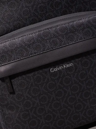 Mochilas Ck Must Round Negro Calvin Klein