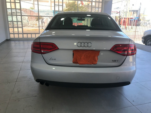 Audi A4 Ambition 1.8 T Fsi Manual 2012