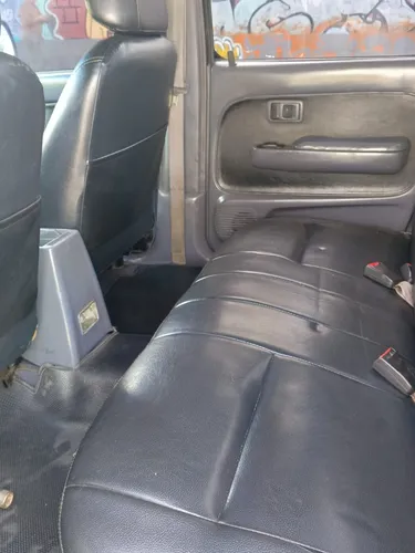 Toyota Hilux 2.4l 4x2