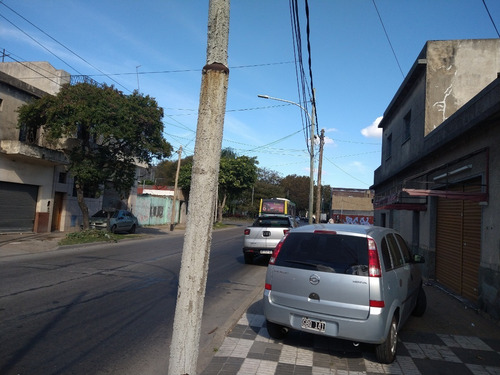 Imagen 9 de 10 de Local Comercial De 35 M2 En Sarandi