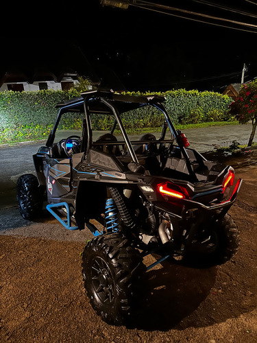 Utv P O L A R I S Modelo: Rzr Xp Turbo Cor: Titanium Meta