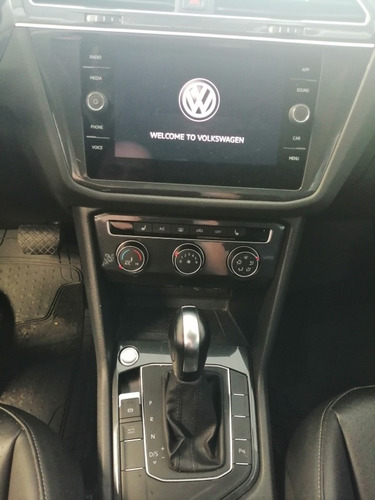 Imagen 9 de 15 de Volkswagen Tiguan 2020 1.4 Comfortline Plus At
