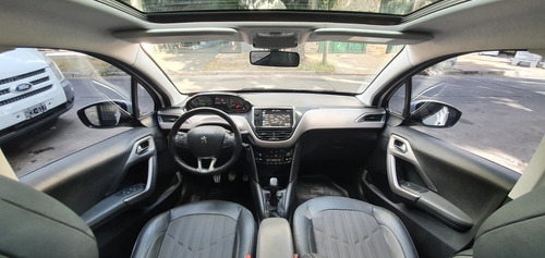 Peugeot 208 1.6 Feline 2017 - Permuto