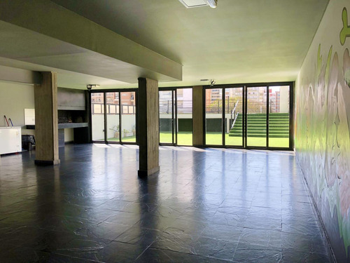 Cochera Con Amenities