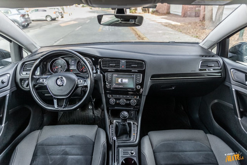 Imagen 11 de 13 de Volkswagen Golf 1.4 2017