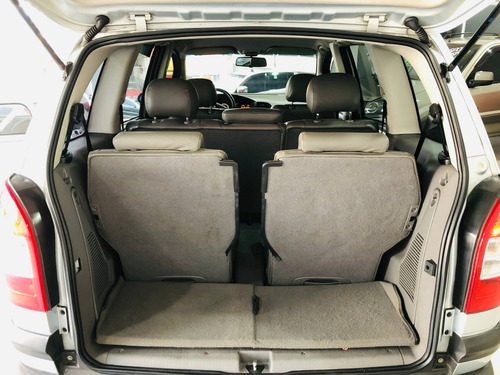 Imagem 8 de 9 de Chevrolet Zafira 2.0 Mpfi Elite 8v Flex 4p Automático