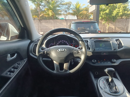Kia Sportage 2.0 LX 4X2 16V FLEX 4P AUTOMÁTICO