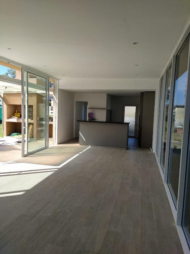 Imagen 6 de 30 de Muy Linda Casa Pilar Del Este Santa Elena