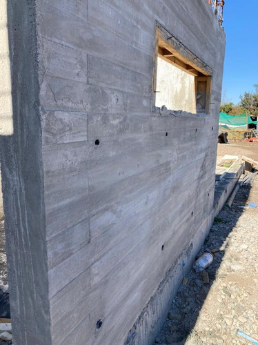 Gran Oportunidad Terreno Con Precioso Proyecto - Chicureo