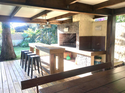 Imagen 15 de 16 de Playa Mansa Parada 11. Casa Impecable, Cómoda Y Segura. A Media Cuadra De La Rambla. Consulte Disponibilidad