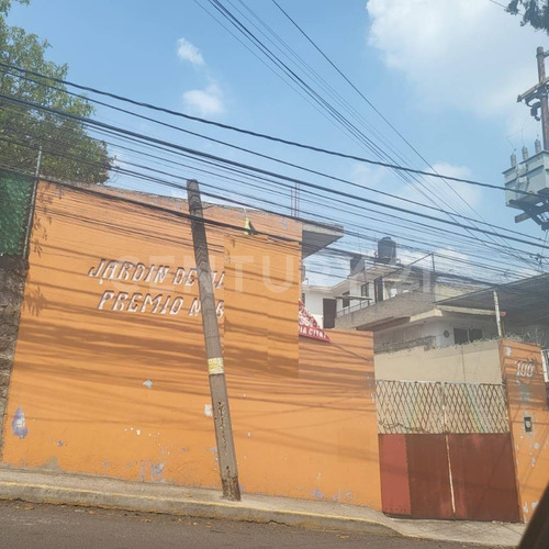 Escuela (kinder) En Venta En Lomas De San Lorenzo, Atizapán