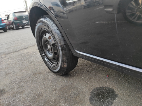Imagem 2 de 15 de Ford Fiesta 2011 1.0 Flex 5p