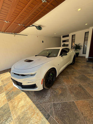 Chevrolet Camaro 6.2 Ss At