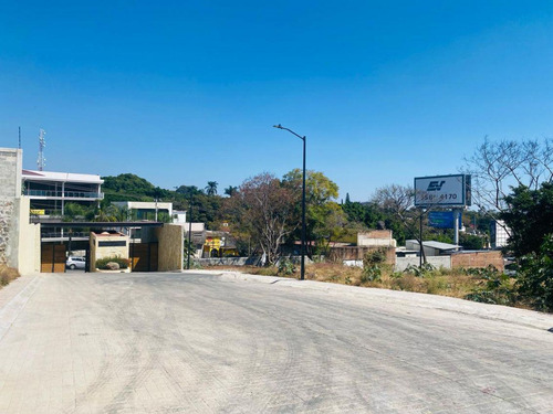 Terreno Urbano En Lomas De La Selva, Cuernavaca, Morelos - Caen-738-tu*