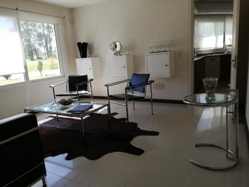 Venta Casa 4 Dormitorios Barrio Privado
