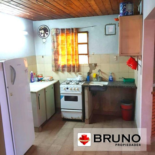 Casa En Venta En Mariano Acosta