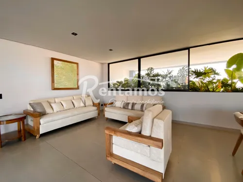 Apartamento En Arriendo En El Tesoro. Cod A776005