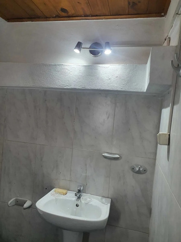 Imagen 6 de 8 de Atencion!! Gran Casa De 6 Dorm Centro