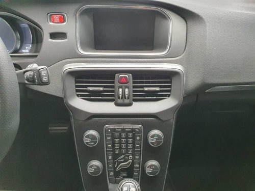 Volvo V40 R-desing T4 2.0 Aut 5p 2019 Gkz972