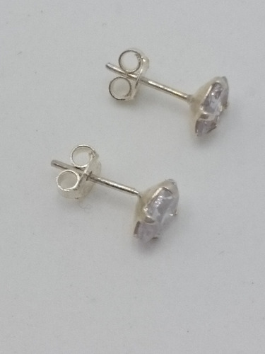 Imagem 4 de 6 de Brincos Gota 7mm Em Zircônia Prata 925