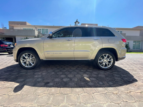 Imagen 4 de 15 de Jeep Grand Cherokee Summit 5.7 Hemi 2015
