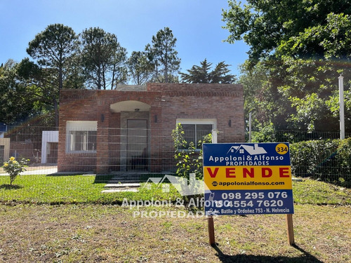 Casa En Balneario Los Pinos (código 334)