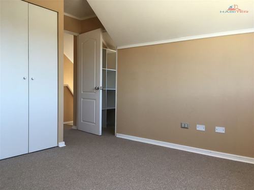 Casa En Arriendo Parque Zapallar, Curicó