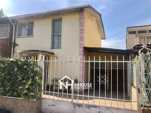 Casa En Venta De 3 Dorm. En Pedro Aguirre Cerda