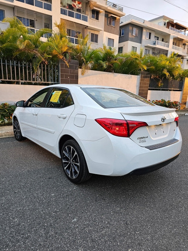 Imagen 4 de 10 de Toyota Corolla Se 2018 Americano Recien Importado