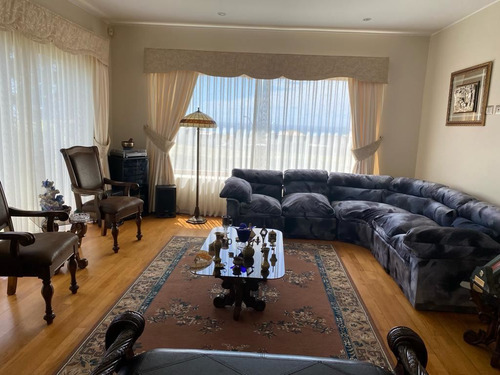 Casa En Venta En Concón