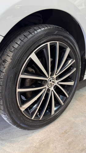 Volkswagen Vento 1.4 Comfortline 150cv