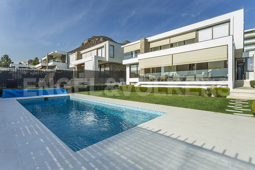 San Carlos De Apoquindo/ Condominio Terralta Mediterránea