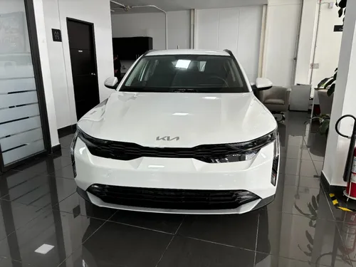 Kia K3 Cross 1.6 Vibrant