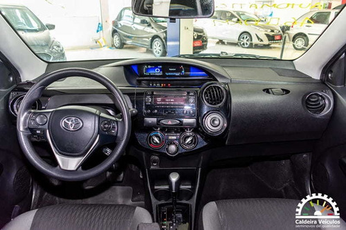 Imagem 7 de 12 de Toyota Etios Sd Xplus At 2020