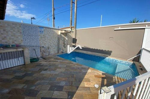 Imagem 2 de 14 de Linda Casa No Tup Com Piscina E 04 Quartos