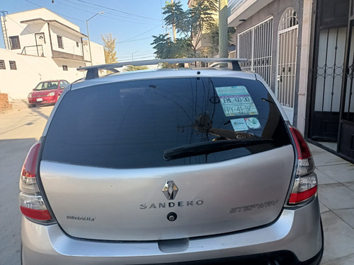 Imagen 2 de 4 de Renault Sandero 2014 1.6 Dynamique At
