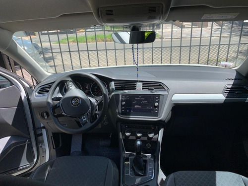 Volkswagen Tiguan 250 Tsi Dsg