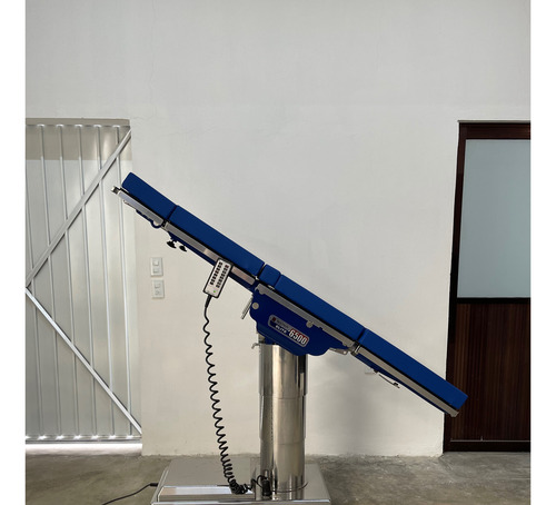 Mesa De Cirugía Skytron 6500 Elite Eléctrica (Usado)