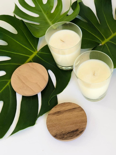 Imagen 4 de 6 de Set De 2 Velas De Soja Con Tapa De Madera Paraíso Mos Nuevo