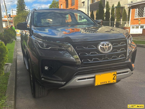 Imagen 10 de 25 de Toyota Fortuner Srv 4x4 2.7 Gasolina Entrega Inmediata Estre