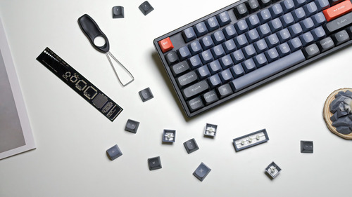 Imagen 5 de 10 de Teclado Mecanico Wireless Keychron K8 Pro Programable Custom Qmk Via Aluminio Rgb Qwerty Gateron Blue Switch Hotswappable Distribución Ansi Inglés Us Bluetooth Gamer Coder Pc Mac Tamaño Layout 80%
