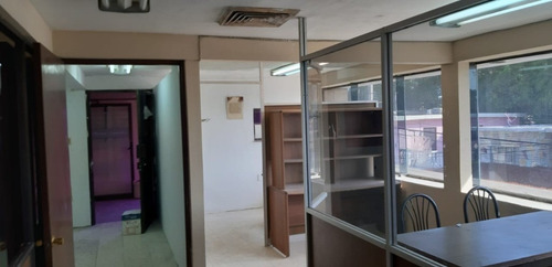 Imagen 9 de 12 de Renta De Bodegas, Oficinas Sobre Av. Cuahutemoc, Col. Primavera, Tampico, Tamps.