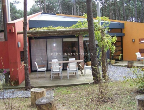 Imagen 10 de 12 de Casa De 4 Dormitorios En Barrio Privado, Laguna Blanca