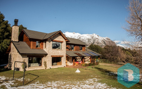 Casa De Lujo En Arelauquen Con Jacuzzi, Sauna Y Quincho Climatizado. 030.
