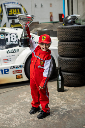 Disfraz Corredor Ferrari Formula 1 Carrera Infantil