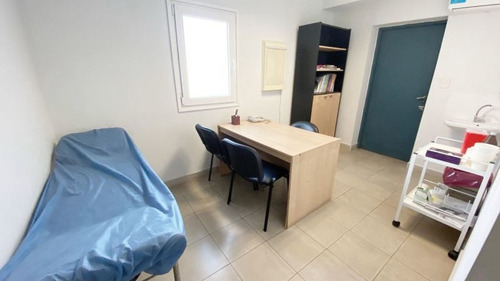 Imagen 10 de 16 de Oficina En Alquiler En Villa Pueyrredón