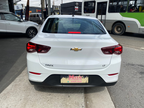 Chevrolet Onix ONIX SEDAN PLUS LT 1.0 12V FLEX 4P MEC.