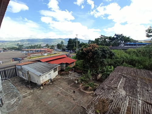 Imagen 13 de 14 de Edificio Comercial