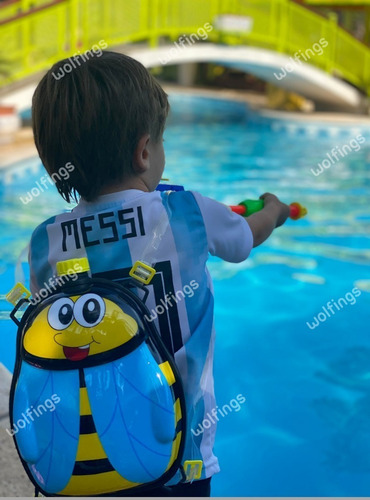 Imagen 3 de 10 de Pistola De Agua Con Tanque Mochila Abeja Pinguino Vaquita