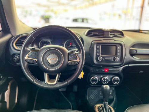 Jeep Renegade Longitude 1.8 4x2 Flex 16V Aut.